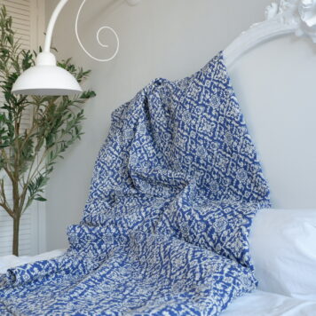 plaid sprei quilt blauw en naturel blok patroon 130 x 160 cm ib-laursen quilt blue with natural block pattern10